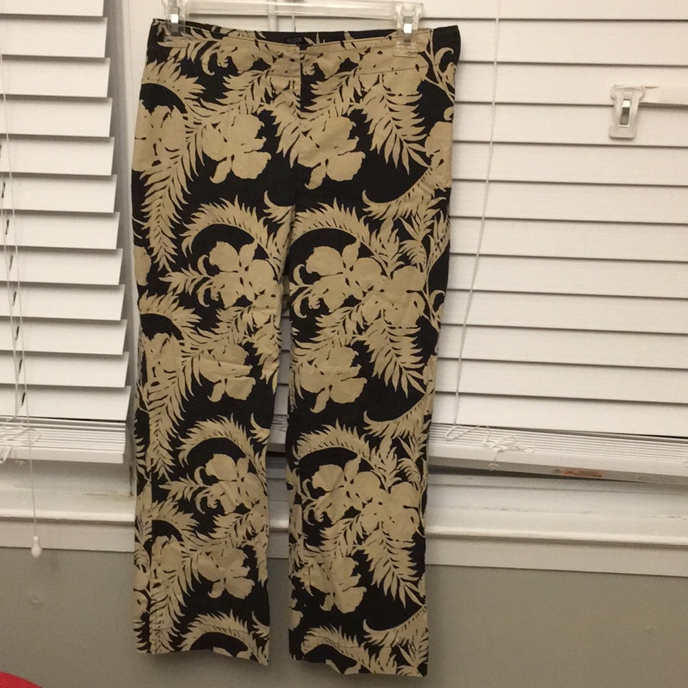 Gap Floral Tropical Capri Pants